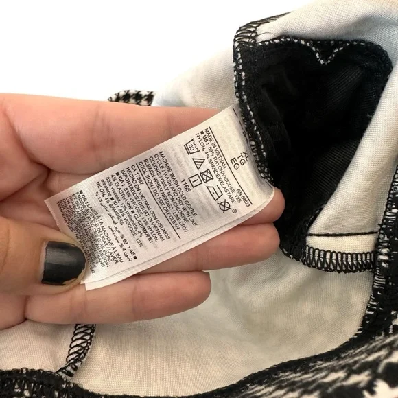 Old Navy Womens Size XL Houndstooth Black White Stevie Cropped Pull On Pants - Picture 4 of 8